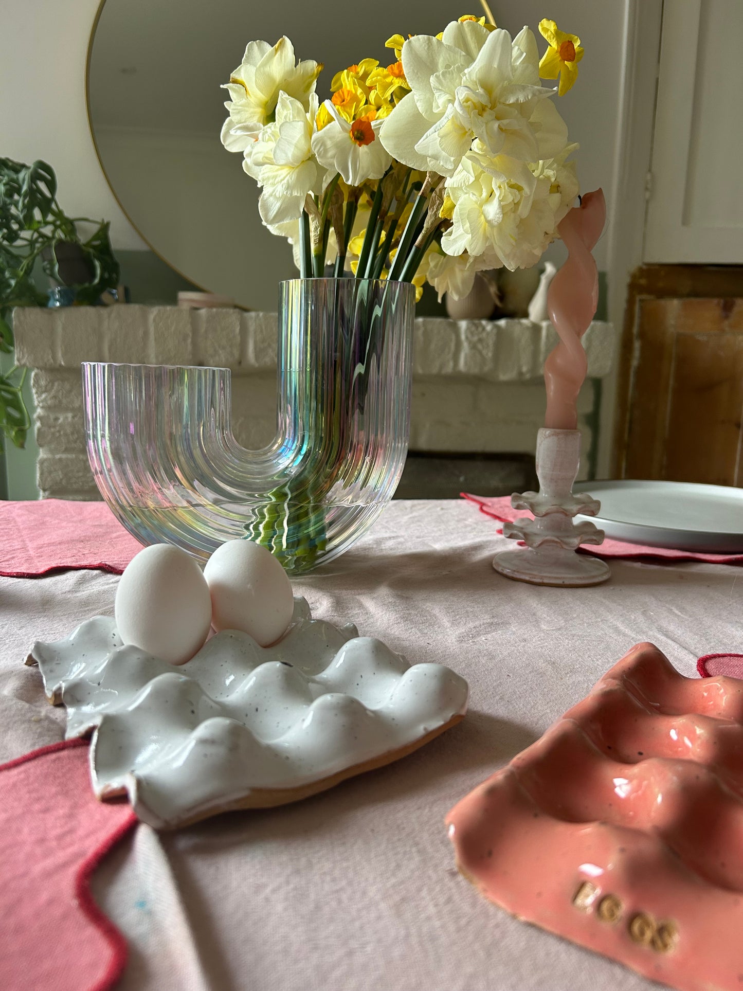 egg holder in white